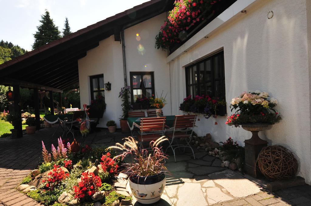 Hotel Tannenhof Bad Wünnenberg Dış mekan fotoğraf